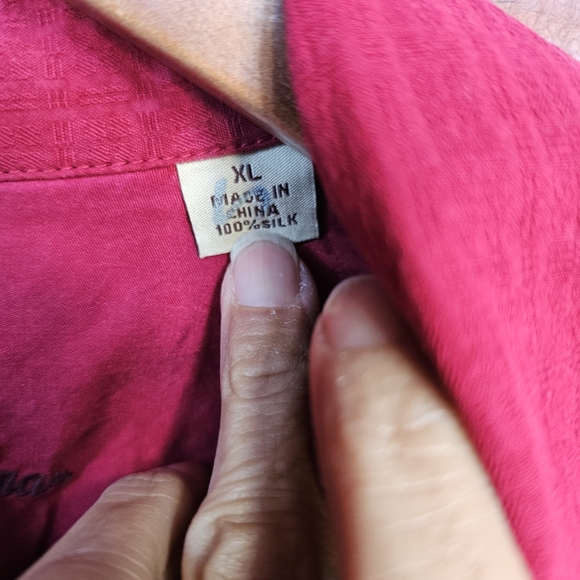 Tommy Bahama Red Silk Hawaiian Shirt Size XL - Picture 4 of 4
